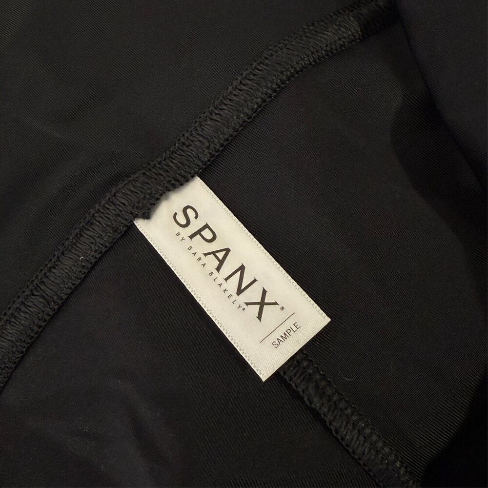Spanx Faux Leather Snake Bike Shorts Women's Medium Black High Waist